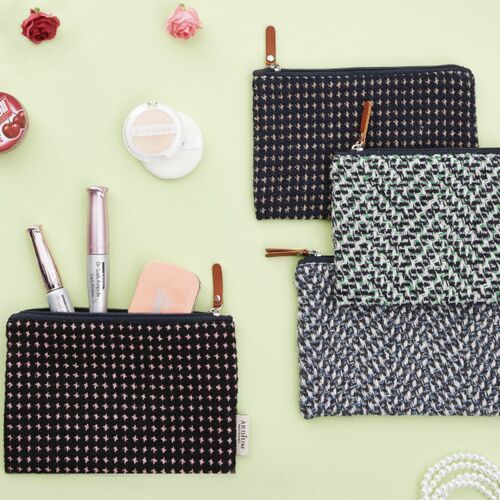 Medium Wool Flat Pouch