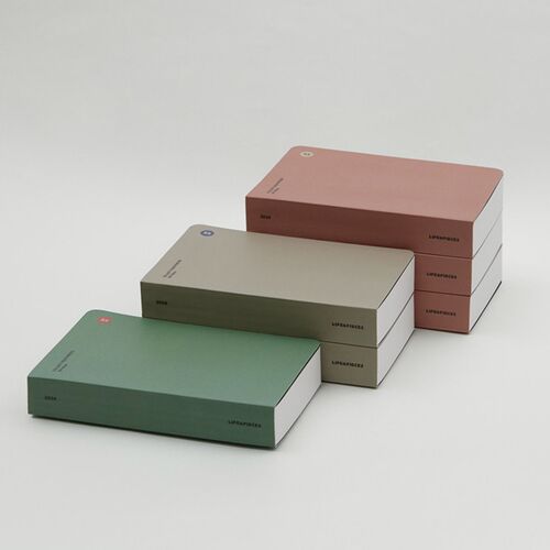 2026 Life & Pieces Daily Planner - Image 1